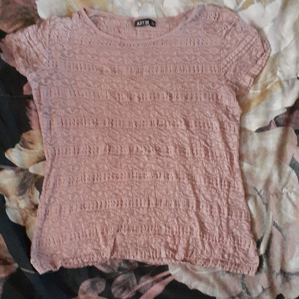 Short sleeved lace light pink shirt